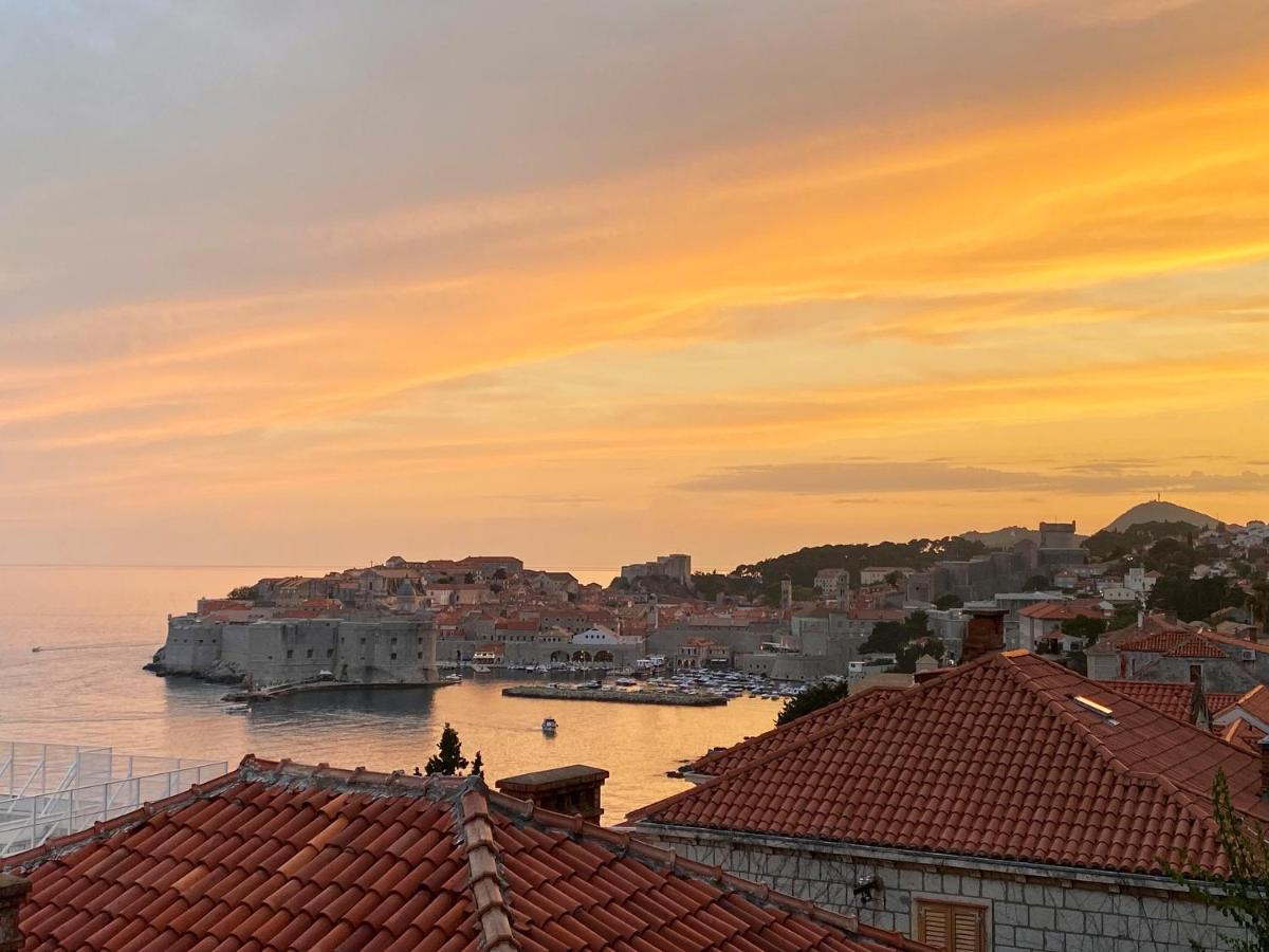 Sunset Over The Dubrovnik'S Old Town Eksteriør bilde
